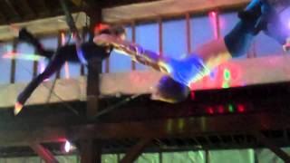 Emerald City Trapeze - The Front-end Split with a Catch