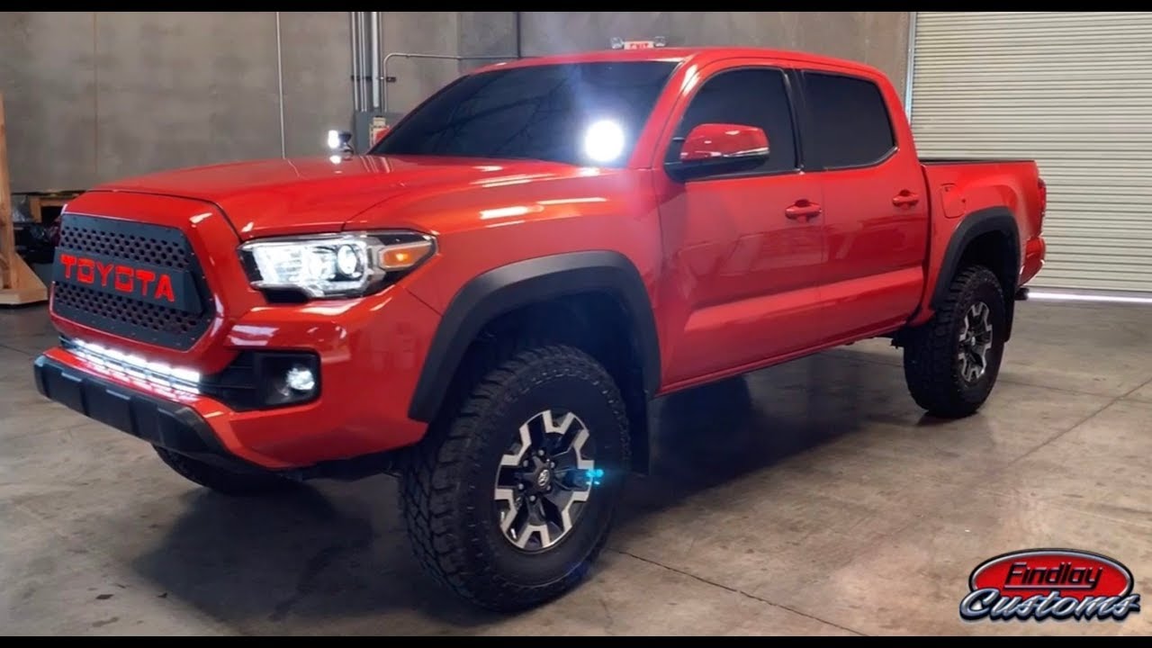 Carlotas garage Ep 8:  2018 Toyota Tacoma - YouTube KOMP Digital