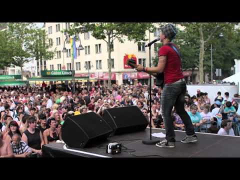 Steffi List - Like The Way I Do