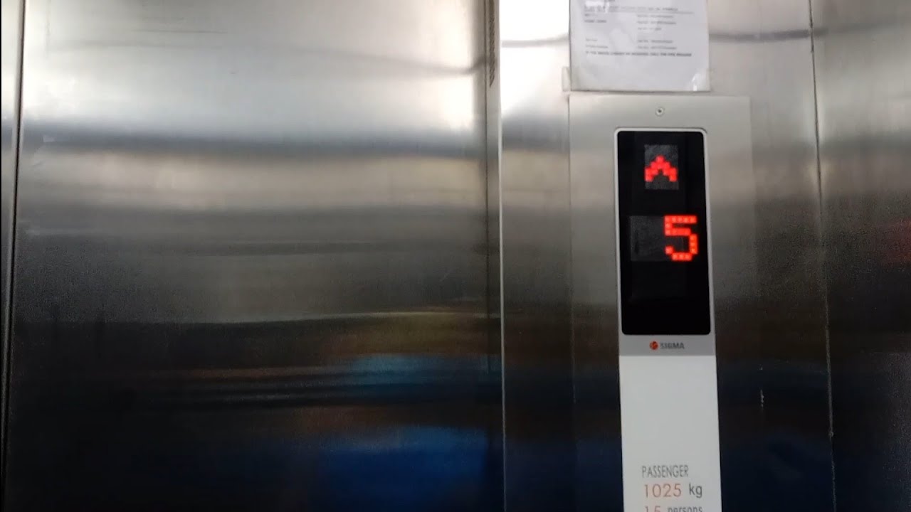 3 Sigma Elevators at Menara SSI (Aia Insurance Entrance), Ipoh, Perak.