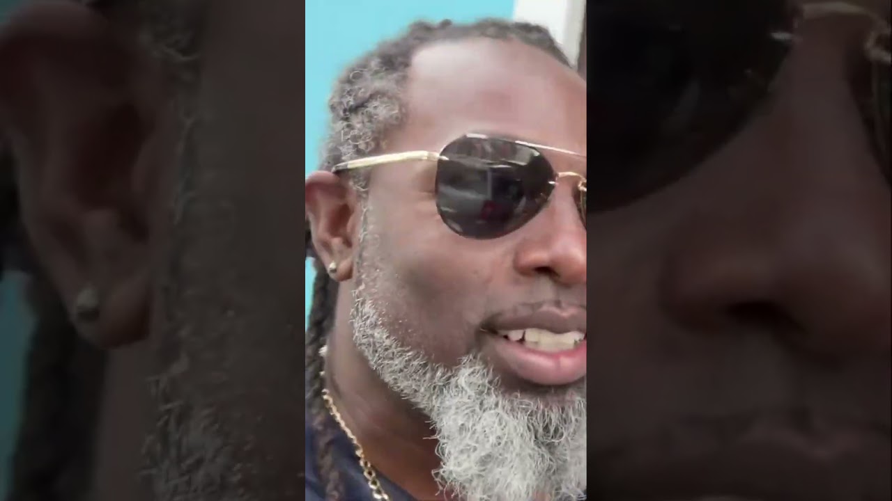 Hidden Empanada Spot: 4 Mile Walk for the Best!