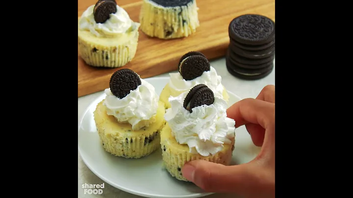 Cookies and Cream Cheesecake Cupcakes