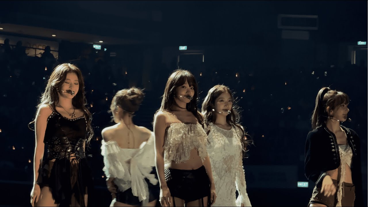 BORN FIRE + ASH + HOT + COME OVER - LE SSERAFIM (르세라핌) | EASY CRAZY HOT IN SINGAPORE 250816 [4K]