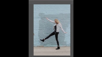 Place Text Behind The Object In Photoshop #shorts #photoshoptutorial #shortvideo