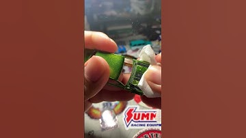 Quick #hotwheels #ultrahots #wheelswap and decal removing w/ dry erase marker🙌🏽