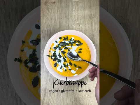 Kürbissuppe im Herbst