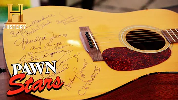 Waylon Jennings Signed Guitar is a BIG $$$ FLOP | Pawn Stars Do America (Season 1)