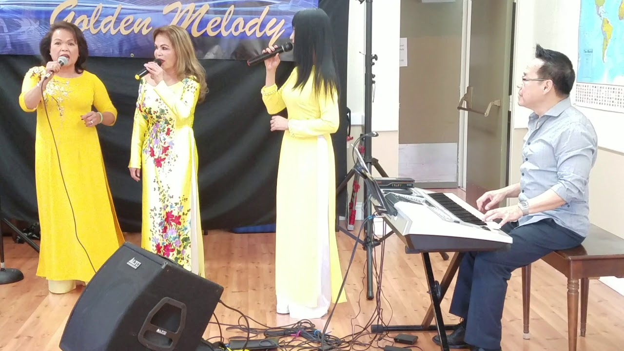 Em Van Mo Mot Ngay Ve YouTube