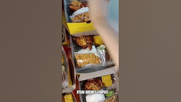 Thumbnail of Ini Dia Ayam Kremes Halal Kualitas Bintang 5! Kremesnya Nagih! #shorts#bikinngiler#cobain