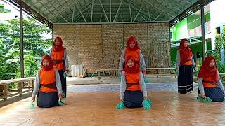Tari Giring-giring oleh Mahasiswa Prodi PGSD STKIP PGRI Banjarmasin (kelas 06 Part 1)
