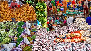 Amazing Cambodian food markets, massive food supplies