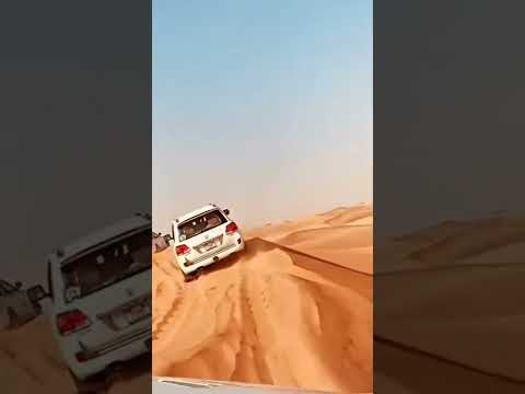 "Land Cruiser Desert Safari: Conquer the Sands! 🏜️🚘"