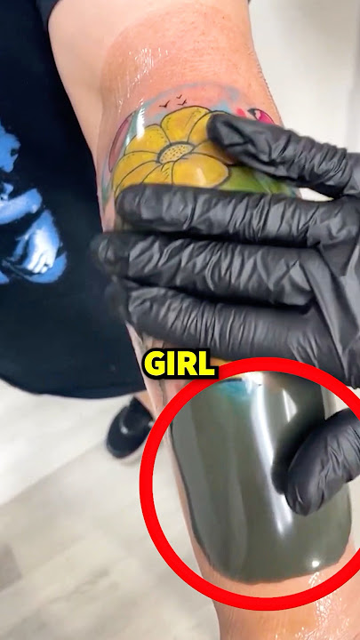 She made a tattoo in THE CHEAPEST place!😭