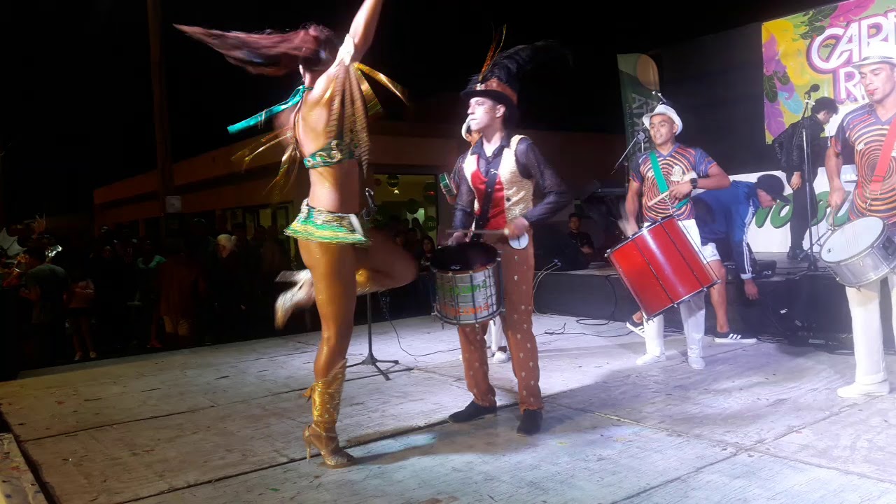 Primera noche del Carnaval Regional 2019 - Paista y Repique de Piquillin hablando de pronombres