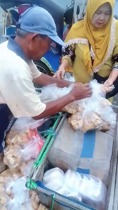 SOROTAN PAGI SENYUM JUWITA#comedyngapak #pengantinanyar #shots