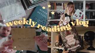 WEEKLY READING VLOG | book organisation, life updates & animal crossing🐥🌹🎨