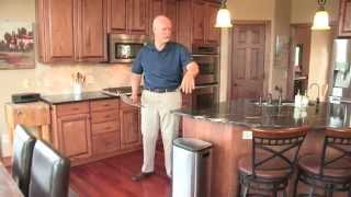 2925 44th Street video tour