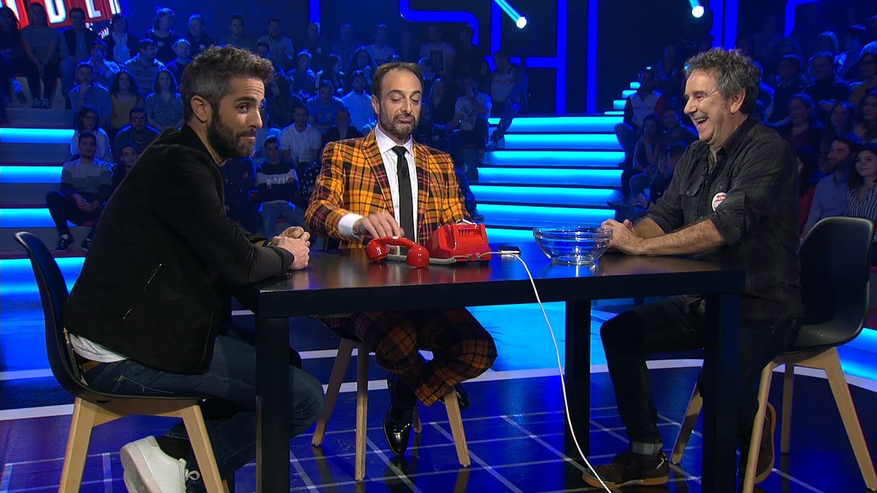 Roberto Leal, Miguel de Lira e Roberto Vilar xogan ao reto do teléfono - Land Rober