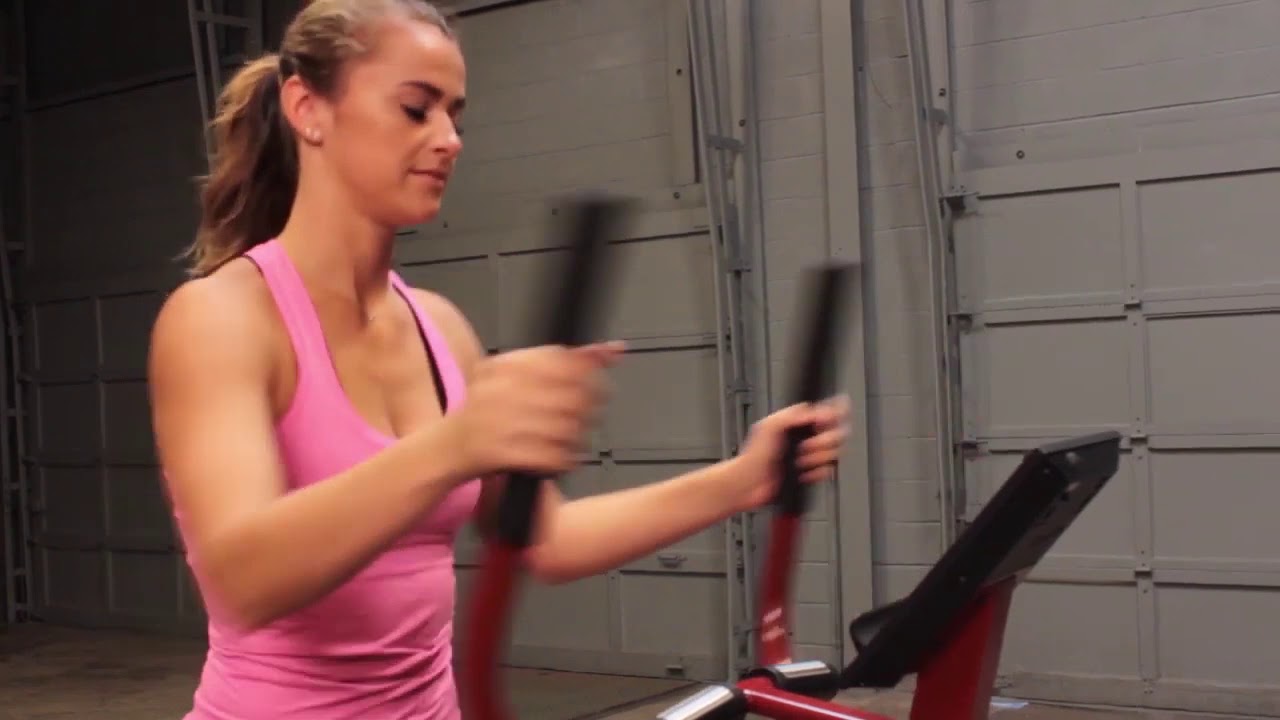 Эллиптический тренажер Body Solid BFE2