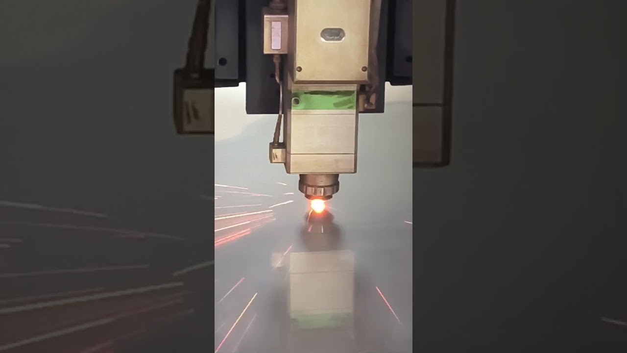 EDGE 3015-1500RF - Gindumac (Fiber Laser Cutting)