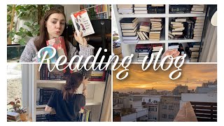 Reorganizacja biblioteczki, Barcelona, kotki i rysowanie 📚 READING VLOG 📖