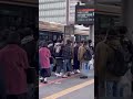 路線バスの乗客に絡むサングラス男#shorts