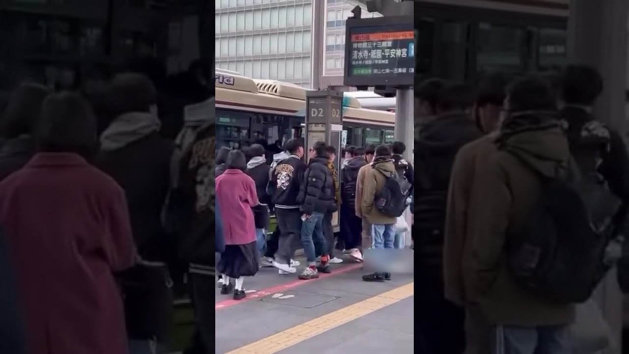 路線バスの乗客に絡むサングラス男#shorts
