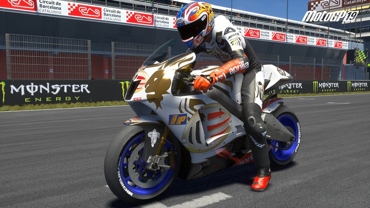 モトGP  MOTO GP 2019 Official Season Story MotoGP 2019, The Official Season Story: Mat Oxley