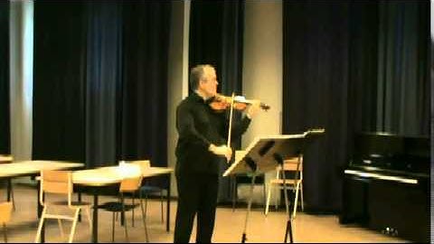 Leslie Hurwitz - Autobiography (2013) - Ricardo Odriozola