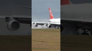 Boeing 747 reverse thrust! #shorts