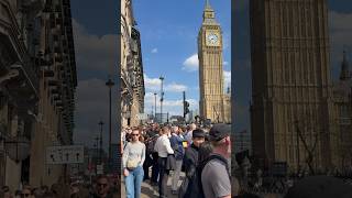 Elizabeth Tower London United Kingdom 🇬🇧 London Busy Streets 🫶