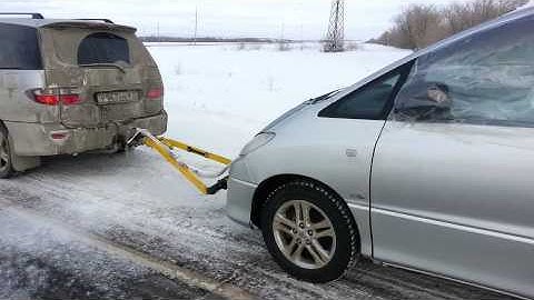 Буксировка  Toyota Previa на жёсткой сцепке 1860км без водителя