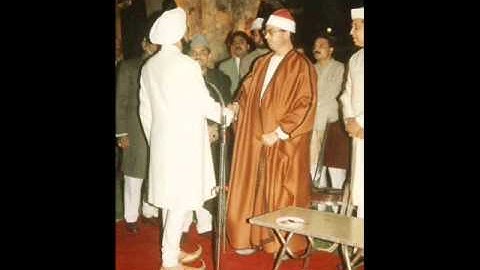 hالشيخ احمد خليفة سورة الحديد part2.wmv