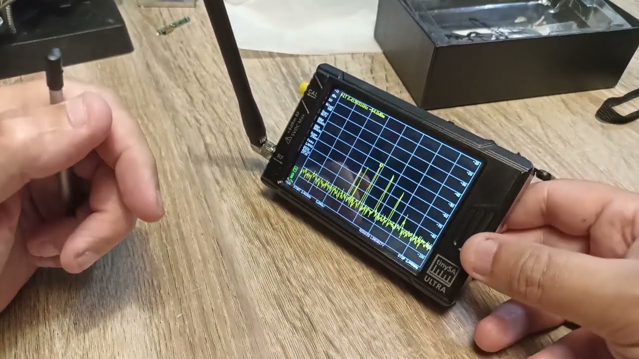 Tinysa ultra прошивка. Tinysa Ultra Spectrum Analyzer.