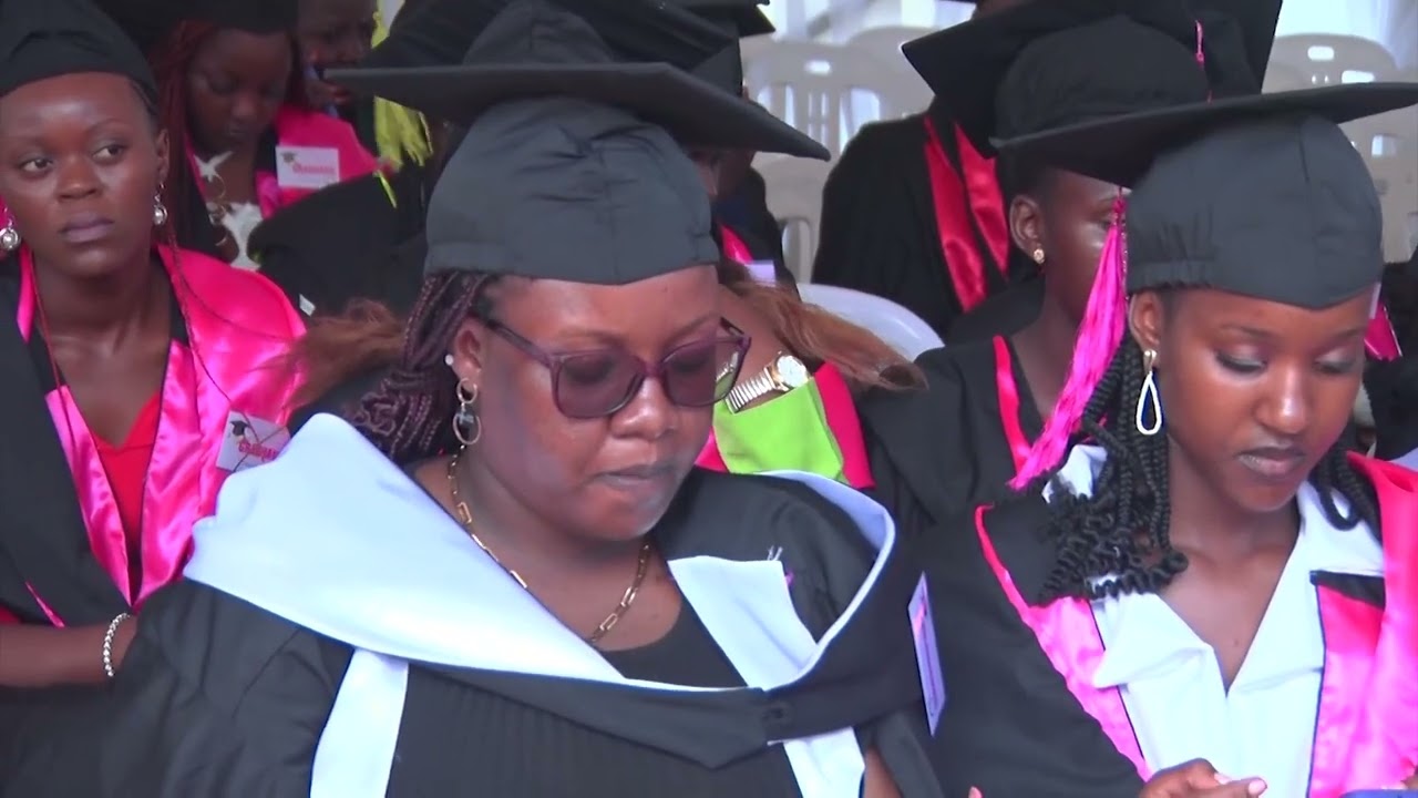 Airdrop Media   Aba Victory school of beauty  Beeyongedde okwelisa enkuuli mukusomessa eby'emikono