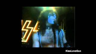 Download Lagu KISS - Shout It Out Loud (Special Video) MP3 Download Lagu KISS - Shout It Out Loud (Special Video) MP3