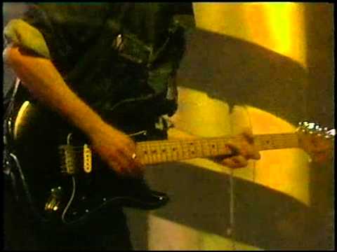 "Looking Back" - Dr. Feelgood - Live 1987 - Meltdown