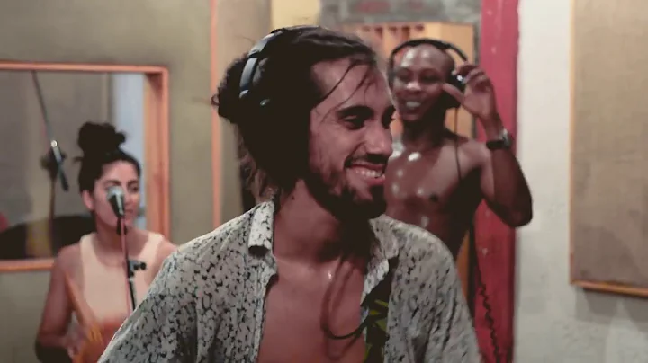 Newen Afrobeat feat. Seun Kuti  Cheick Tidiane Seck - Opposite People (Fela Kuti)