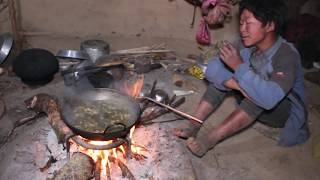 How to they make traditional delicious food and how to feed their domestic animals How to they make traditional delicious food and how to feed their domestic animals