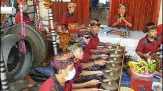 Tabuh Gebyar Tari Pusperesti Angklung Padme Sari Kr.Kecicang Cakra Negara (Lombok)