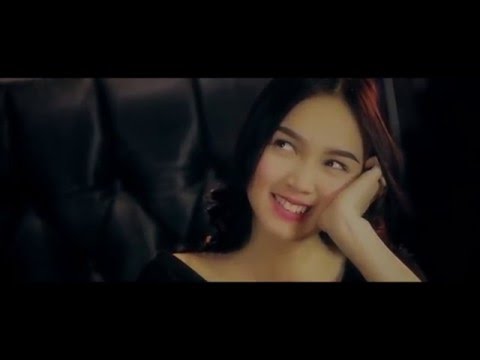 Тұтқынның қолына кісен салынған Нарутоның порно мультфильмдерін қараңыз