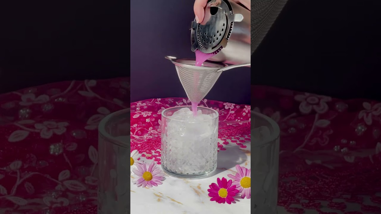 Peachy Pink 🌸 Cocktail Recipe