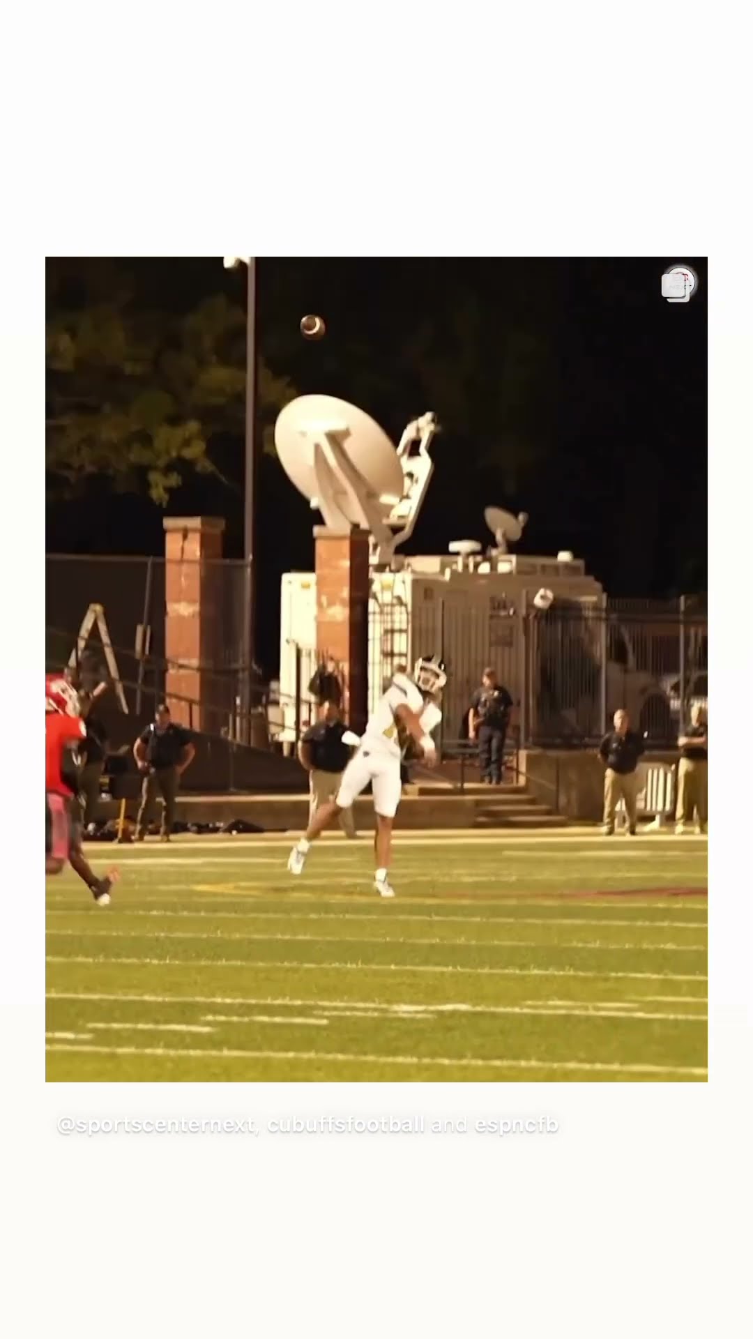 Who is Julian Lewis? #hoodnews #JulianLewis #colorado #quarterback #collegefootball #football #omg