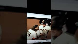 WALKOFF WINS MAGIC INSIDE FOR Brandon Belt GIANTS WIN 5 The 4 IN 10th INNINGS TO THE Blue JAYS!!!!!!