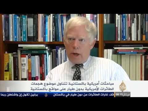 شريف يطالب واشنطن بوقف الغارات