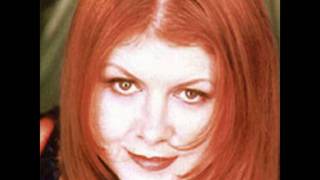 Watch Kirsty MacColl London Bridge Is Falling Down video