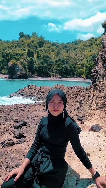 suasana pagi di pantai #shortvideo #ukhtitiktok #shortsfeed #ukhtiidaman #video #ukhti #videoshort