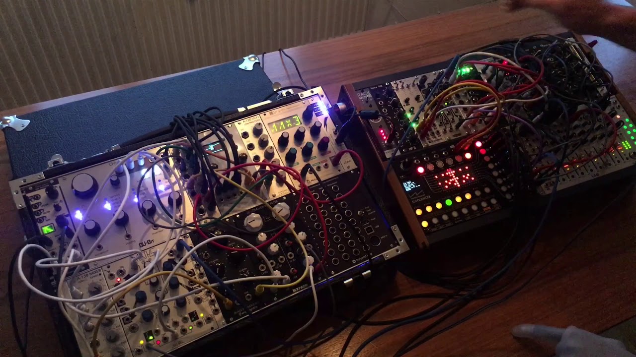 “Interdisko” (live eurorack techno 