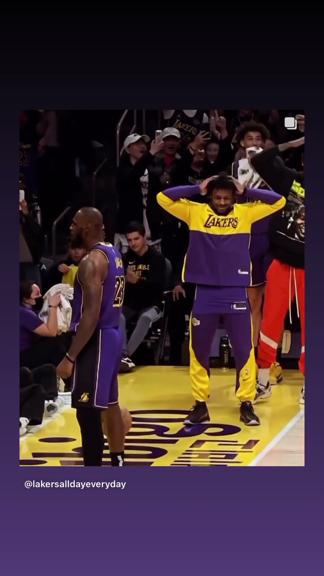 Go get it #hoodnews #kingjames #NBA #lakers #sports #basketball #viralvideo #omg #how #wow #dunk #us