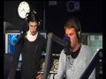 Capture de la vidéo 3Oh!3 In New Zealand - Interview With The Edge Morning Madhouse